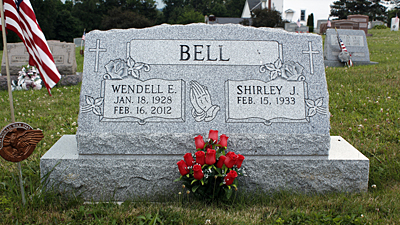 Headstone of Wendell Eugene Bell