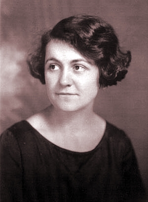 Besse Marie McClanahan (1889-1995)