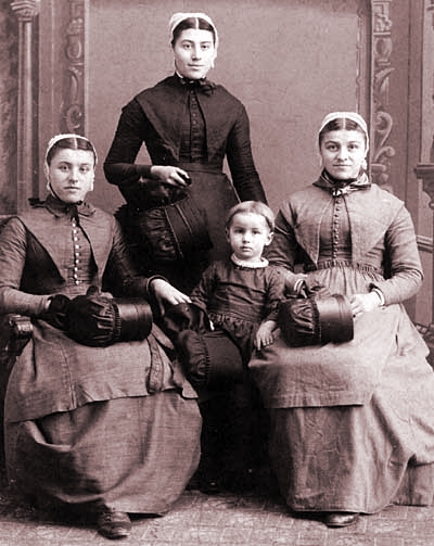 Sarah, Gertrude, Mary & Catherine Miller