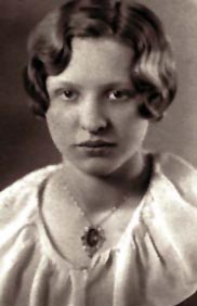 Anne Elizabeth Preidis ca. 1920s