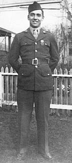 Robert Earl Davis in his World Was II Artillery uniform