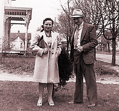 Helen Horine (1912- ) and Vernon (Scooter) Zimmerman (1906-1969), photograph taken ca. 1940