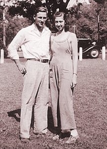Homer Horine and Helen Dalrymple; photograph taken at Eastwood in Dayton, Ohio, on September 3, 1939, the day after they were married