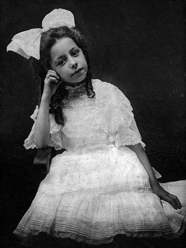 Margaret Ethel Zellman in her confirmation dress, 1908