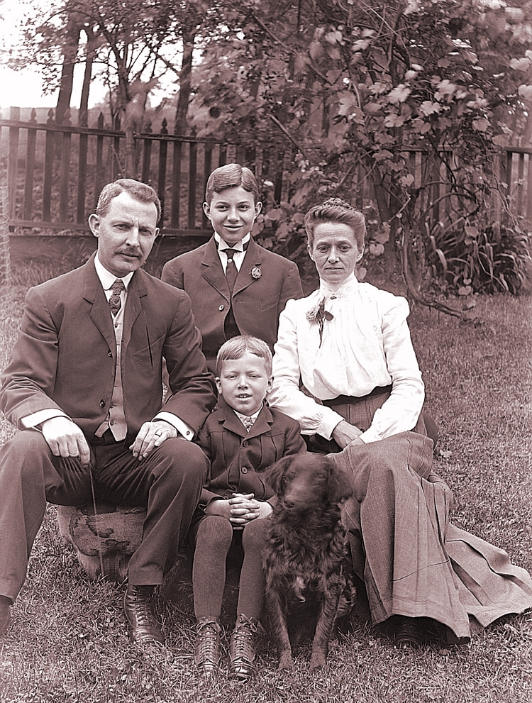 GEF Family 1901